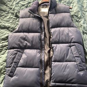 Old navy men’s vest medium blue